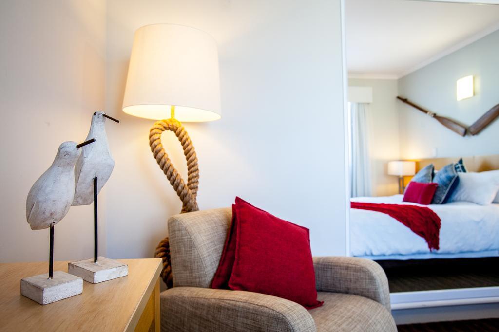 Manly Marina Cove Motel Брисбен Экстерьер фото