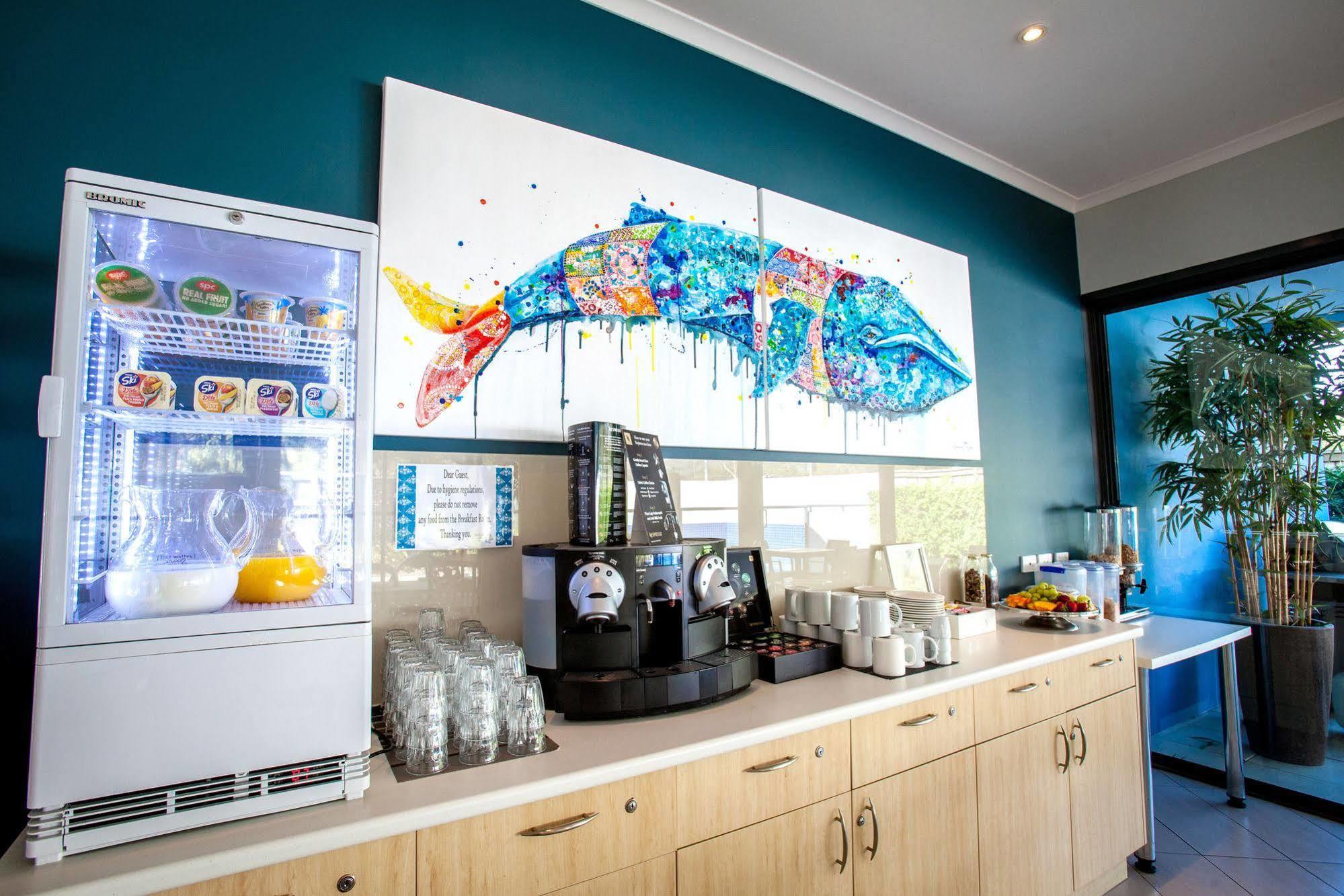 Manly Marina Cove Motel Брисбен Экстерьер фото
